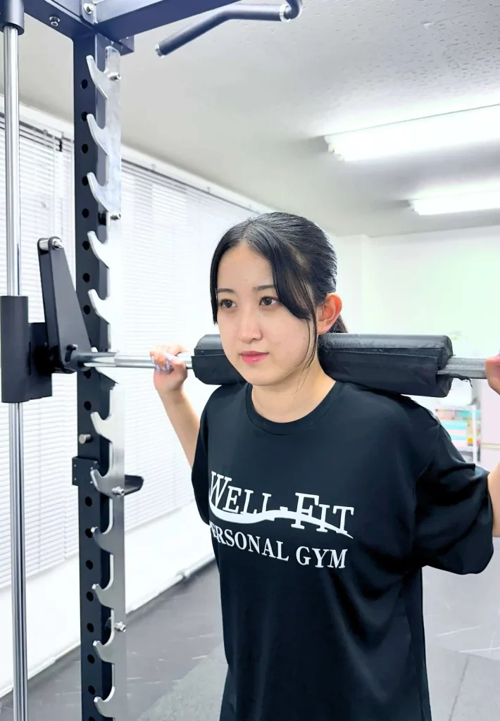 パーソナルジムWELL-FIT八千代店パーソナルトレーニング風景